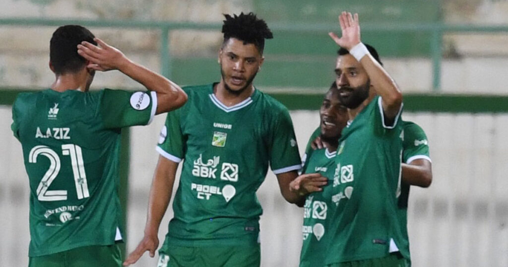 إيوالا يعذب دفاع الفحيحيل.. العربي يحقق الانتصار الرابع توالياً في دوري زين
