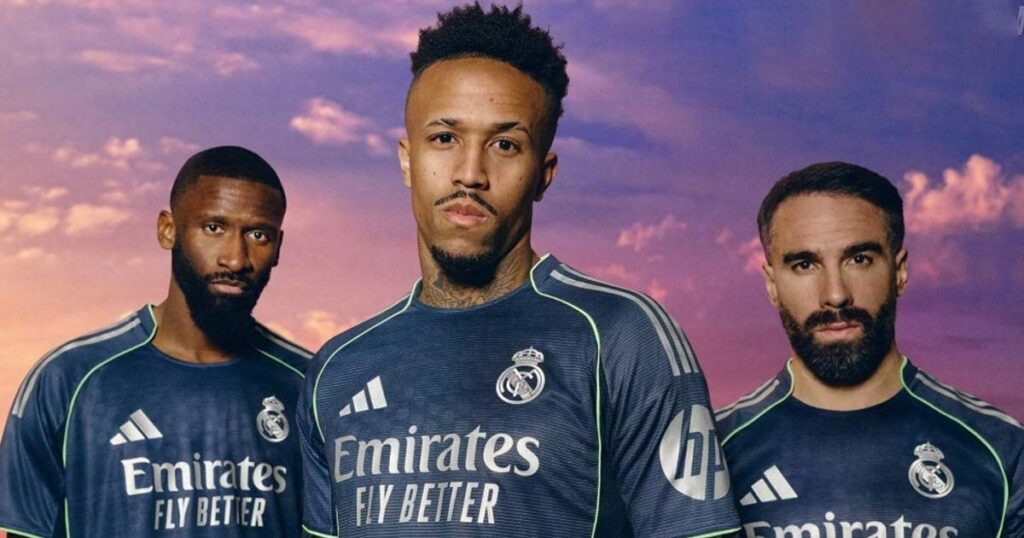 بواجهة البرنابيو ليلاً.. أديداس تكشف قميص ريال مدريد الاحتياطي لموسم 2026-25